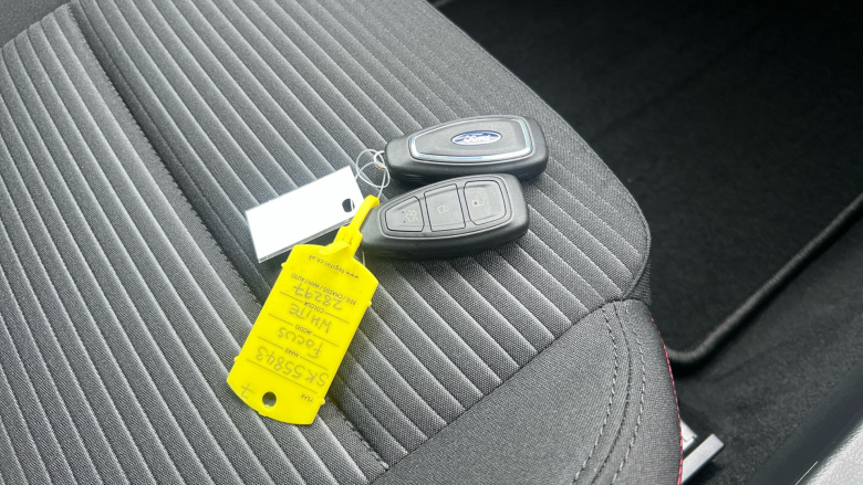 Ford Focus 1.0 EcoBoost Hybrid mHEV 155 ST-Line 5dr Auto Petrol Hatchback